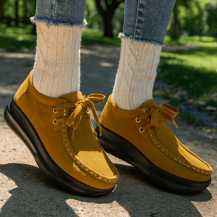 Tonja | Scarpe in Camoscio con Lacci