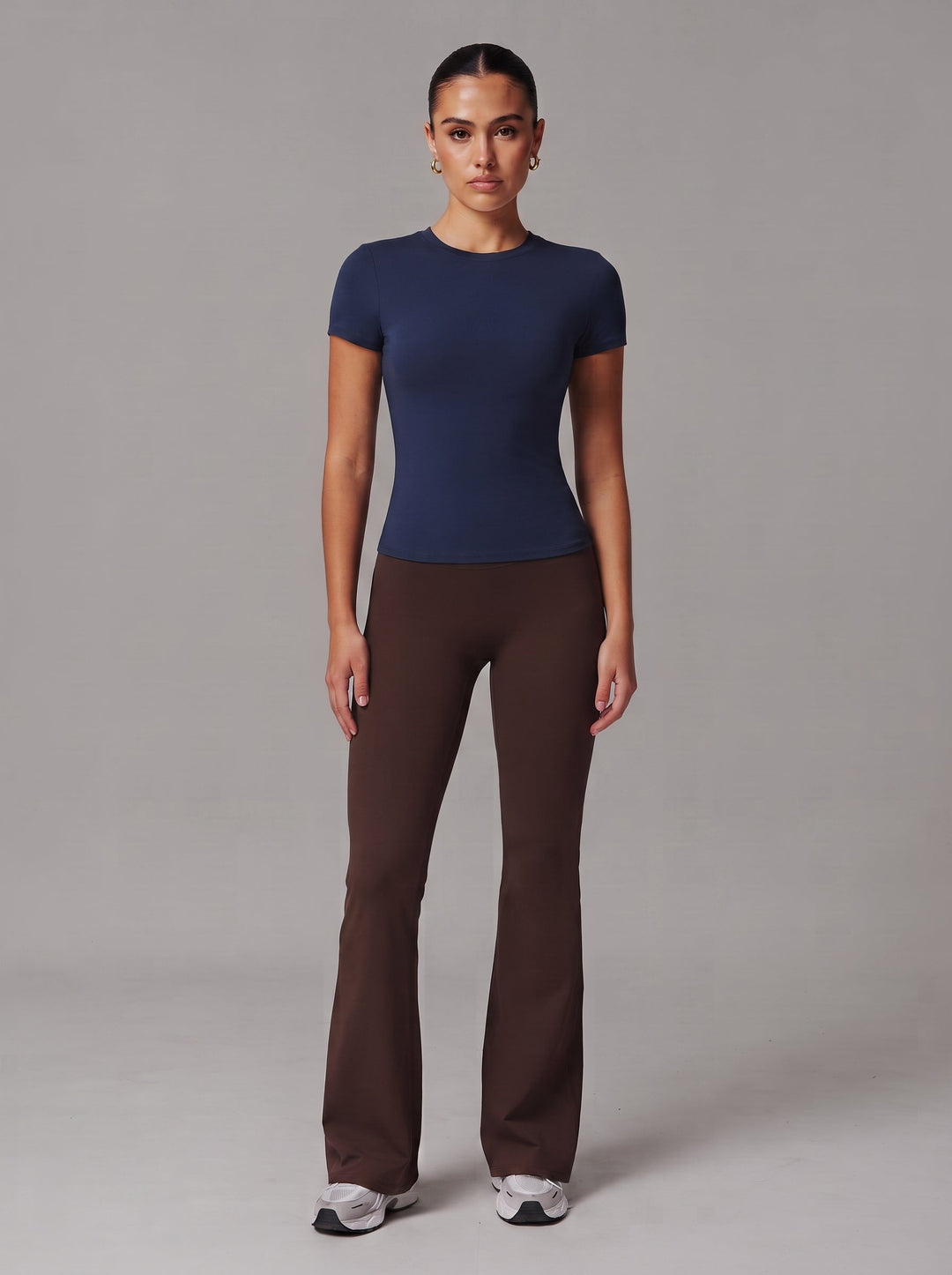 T-shirt girocollo da donna, vestibilità aderente